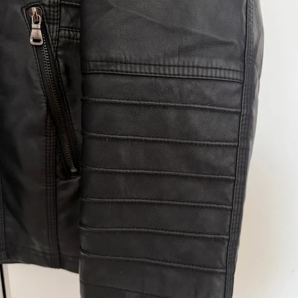 Black Leather Jacket Women’s Size 1X, Like New! - Picture 2 of 3